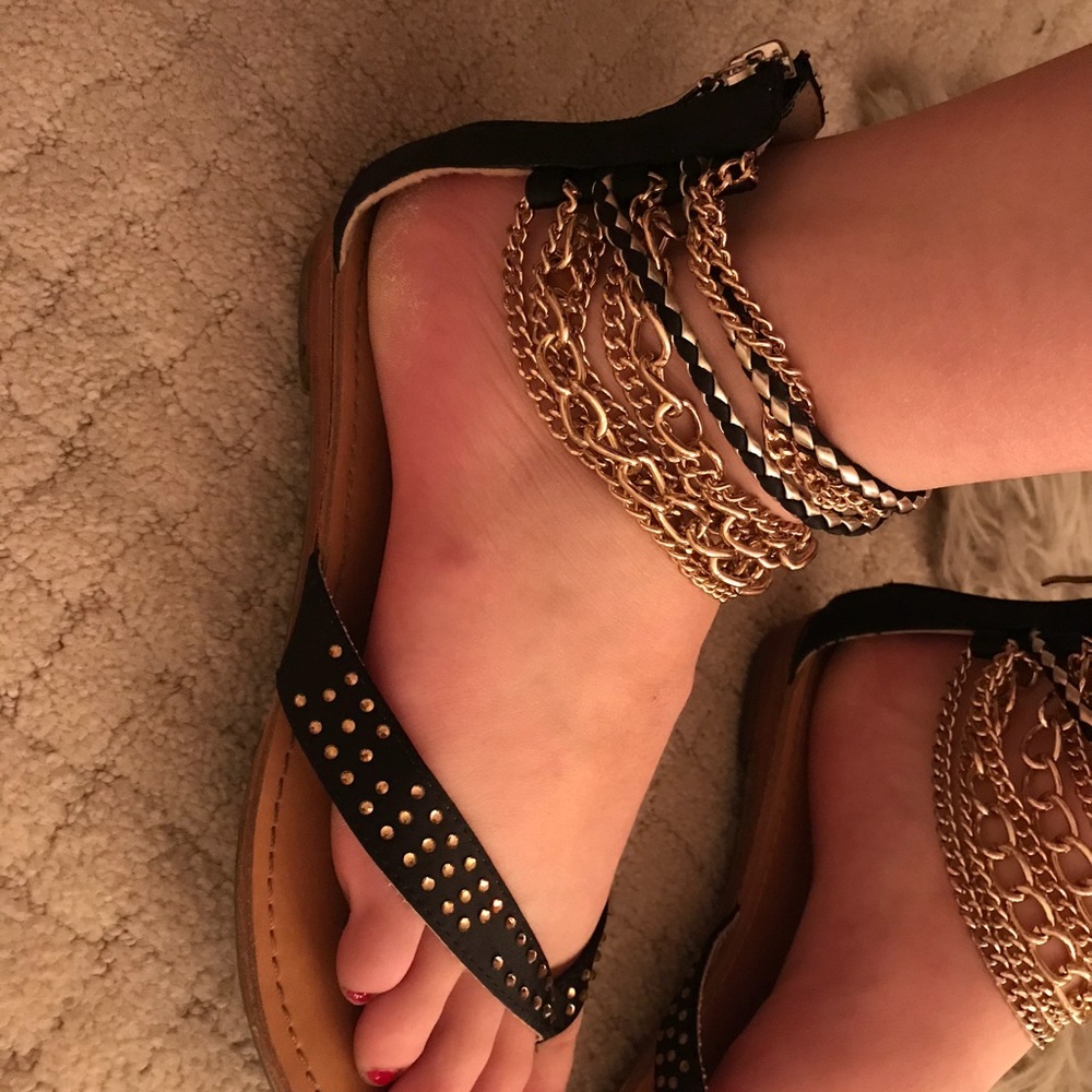 Women’s Chain Sandals